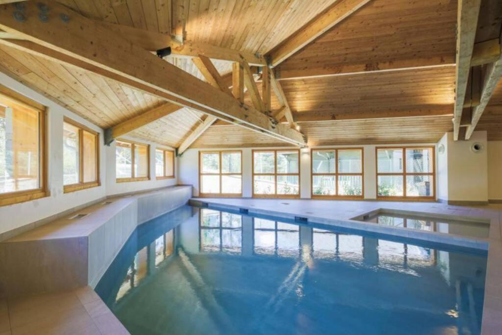 Appartement De Charme Dans Residence Avec Piscine La Joue Du Loup Saint-Étienne-en-Dévoluy 外观 照片